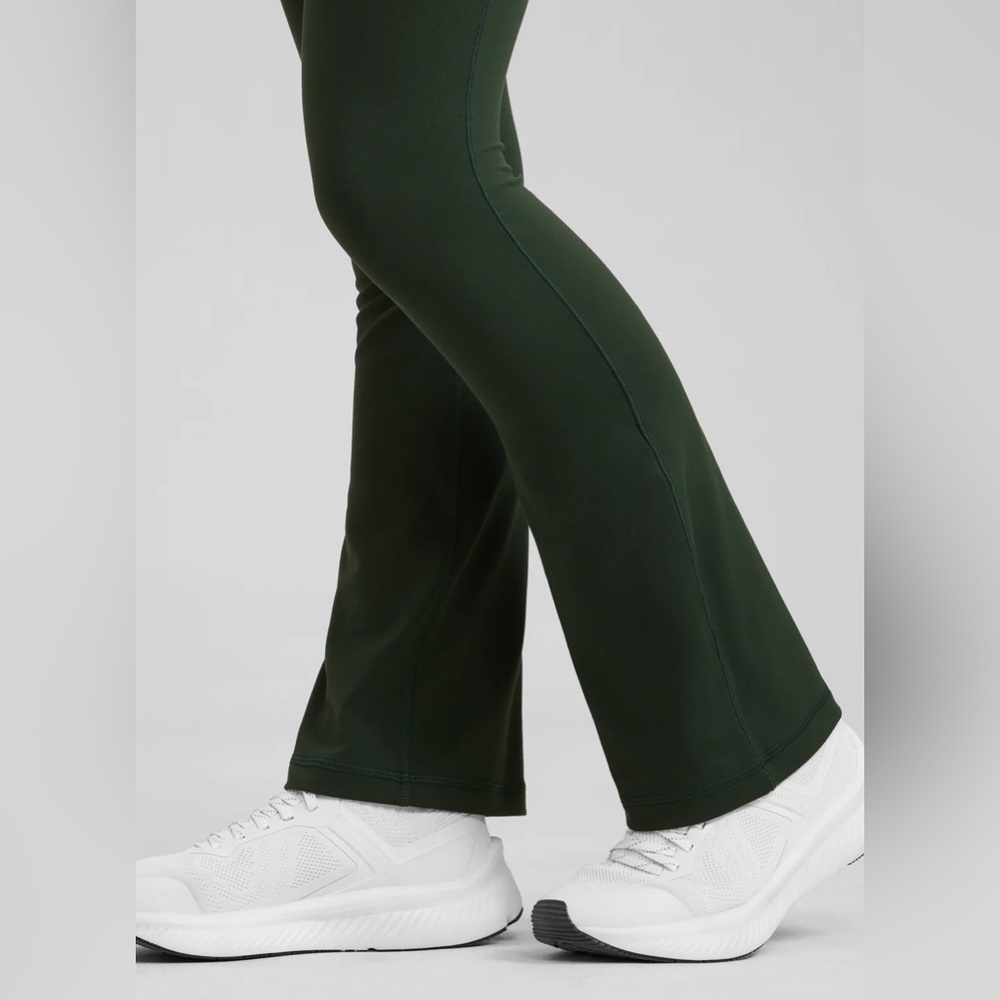 Butterluxe Girl High Rise Pocket Bootcut - Picture 3 of 6